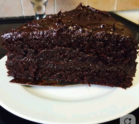 5 Spoon Chocolate Cake Recipe – Moist, Easy & Ready in 15 Minutes