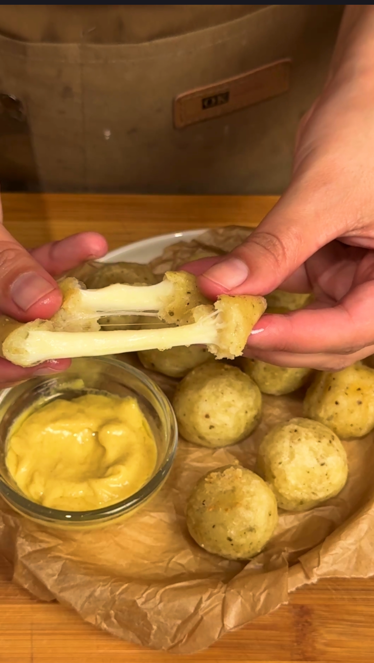 CRISPY POTATO CHEESE BALLS